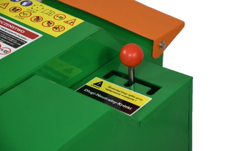 Rozdrabniacz elektryczny z podajnikiem MAK-22-24