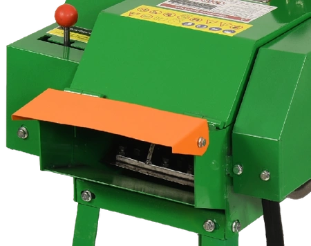 Rozdrabniacz elektryczny z podajnikiem MAK-22-24